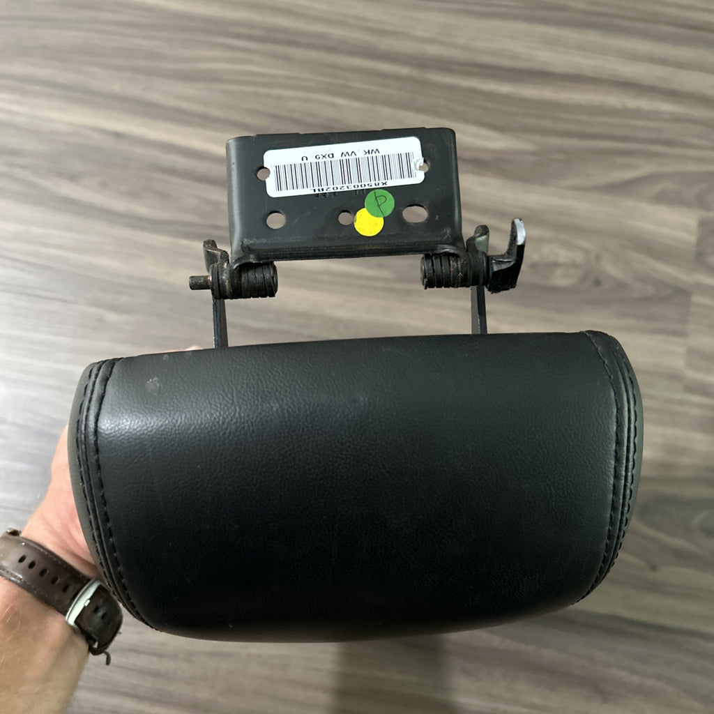 2011-2020 Jeep Grand Cherokee Center Console Lid LEATHER Arm Rest BLACK