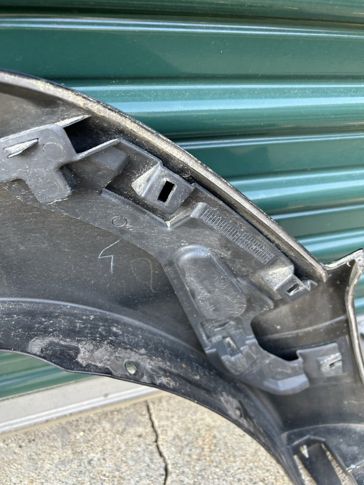 03-09 LEXUS GX470 FRONT RIGHT  FENDER FLARE TRIM MOLDING COVER BLACK 202