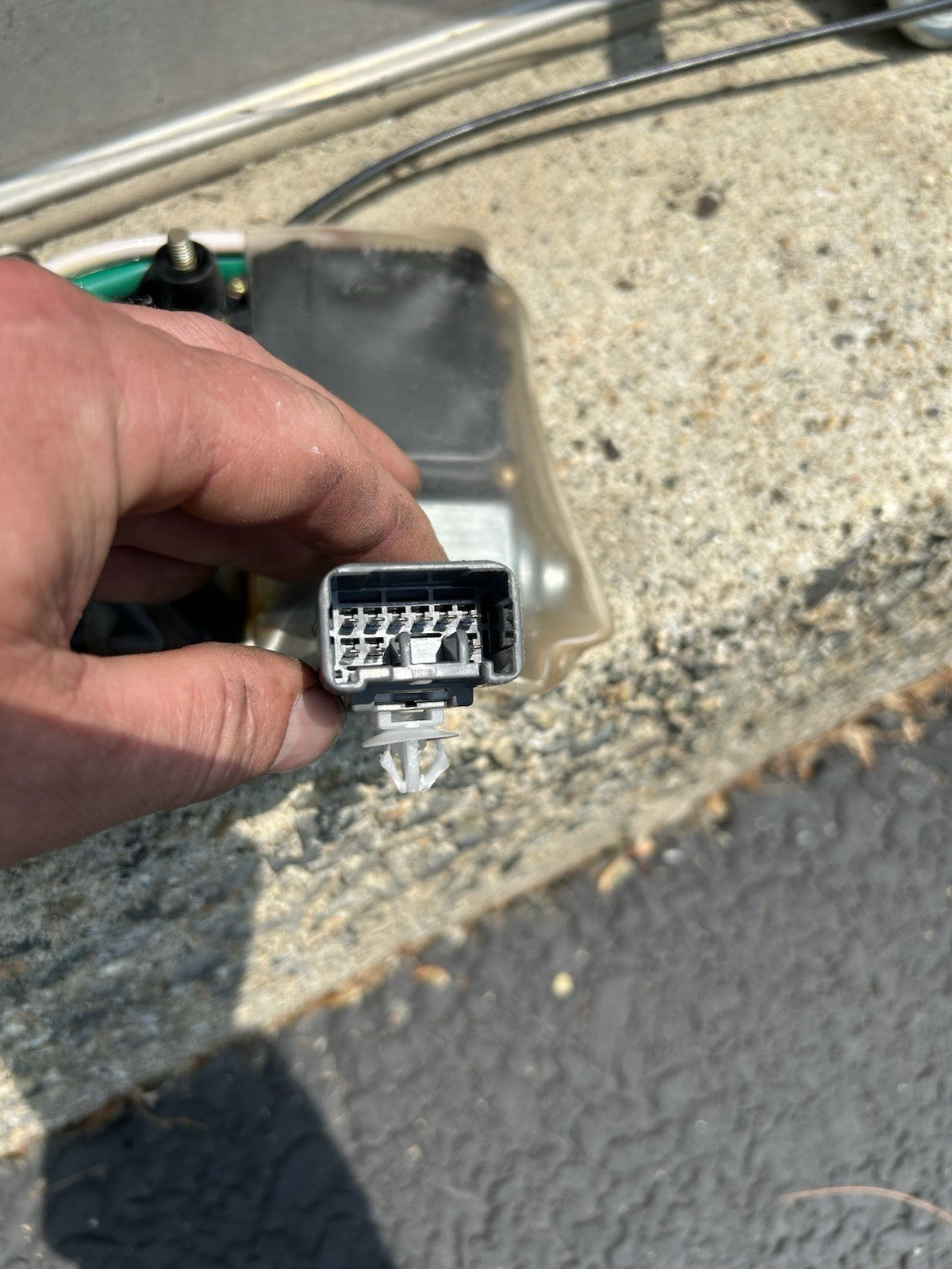 1999-2001 LEXUS ES300  LF WINDOW REGULATOR MOTOR  drivers side/front