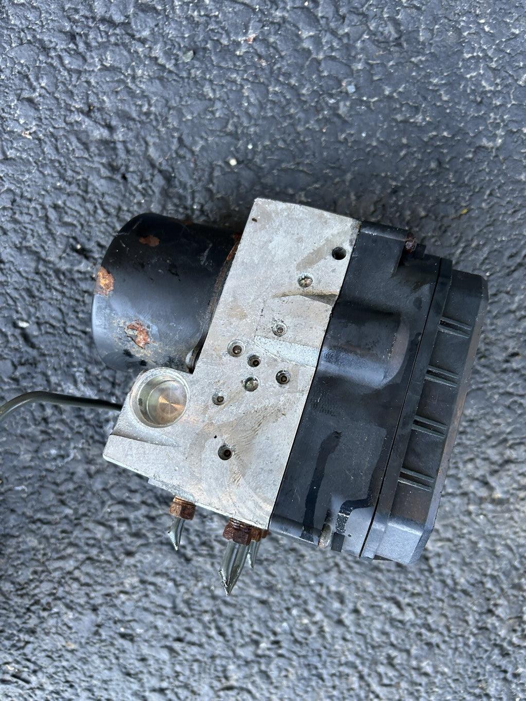 2004-2007 Toyota Highlander Anti-Lock Brake ABS Pump Assembly FWD 44540-48090