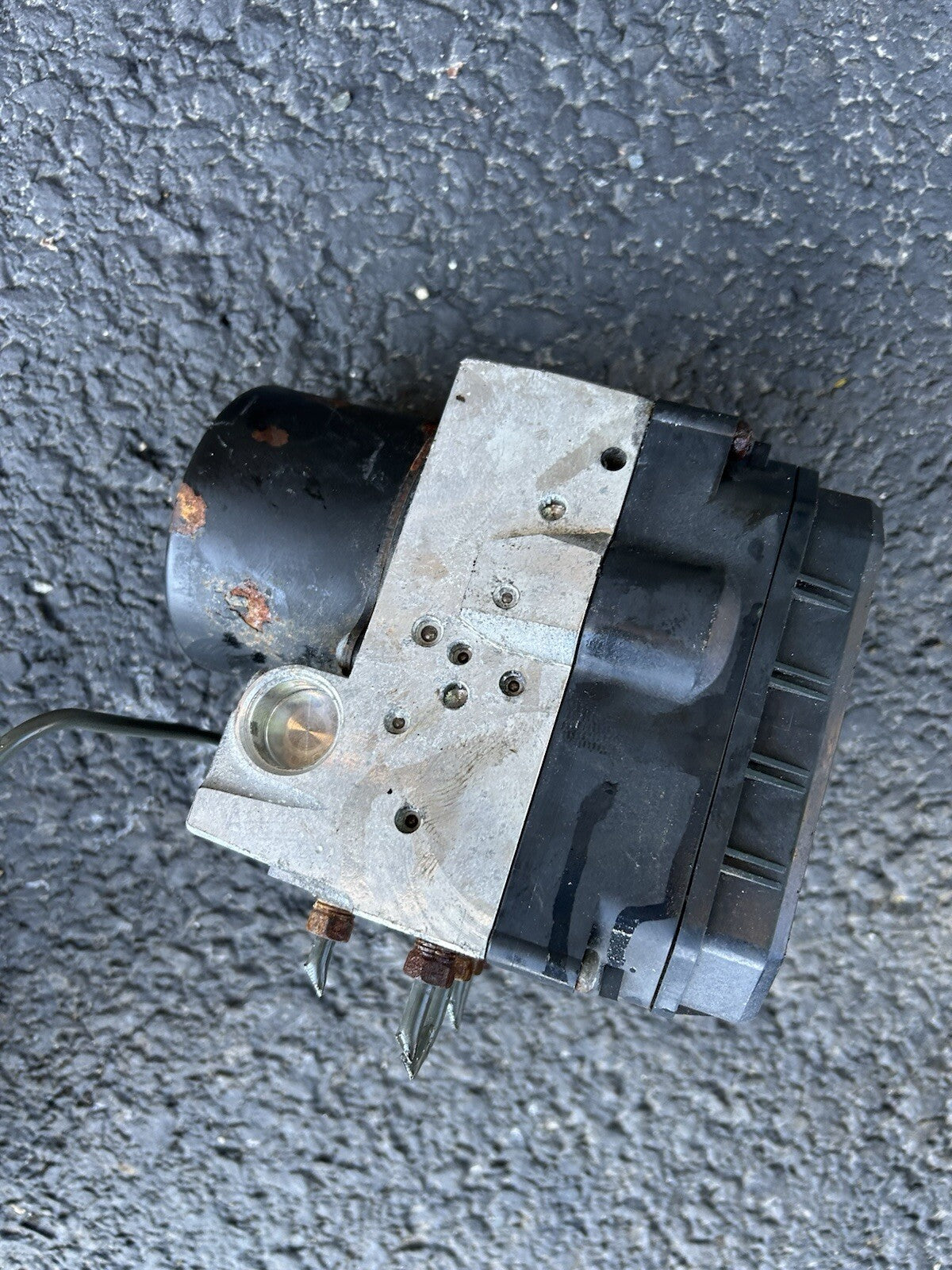 2004-2007 Toyota Highlander Anti-Lock Brake ABS Pump Assembly FWD 44540-48090