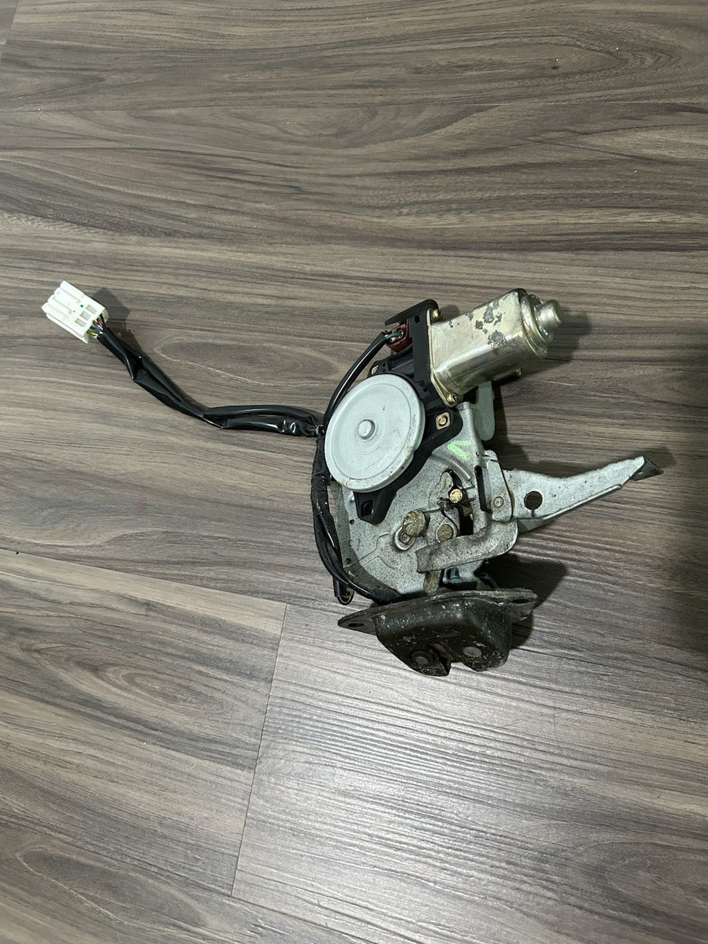 2004-2010 QX56 FX Armada Pathfinder Quest Trunk Cargo Power Lock Latch Actuator