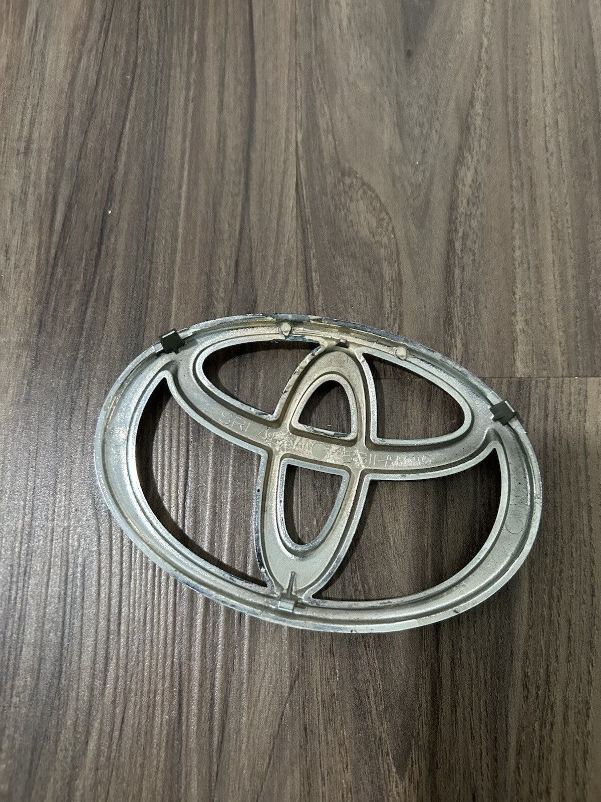 2004 2005- 2006 Toyota Solara Front Grille Chrome Emblem Badge  OEM 75311-AA040