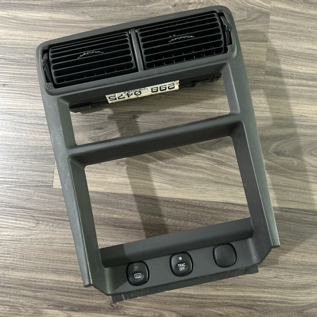 1999-2004 Ford Mustang Center Dash Radio Bezel AC Vent Trim Panel