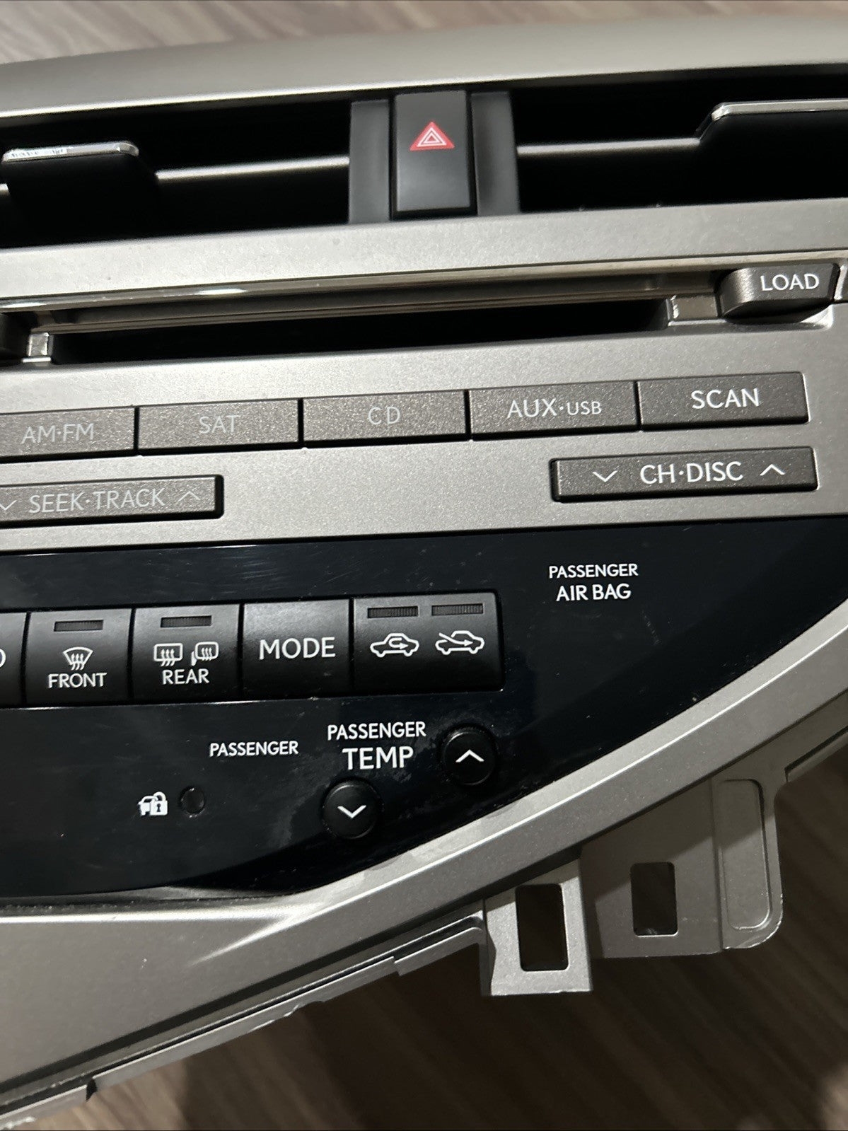 🛑 2010-2015 Lexus Rx350 Rx450H Am Fm Sat Radio 6 Disc Changer Mp3 Cd Player OEM