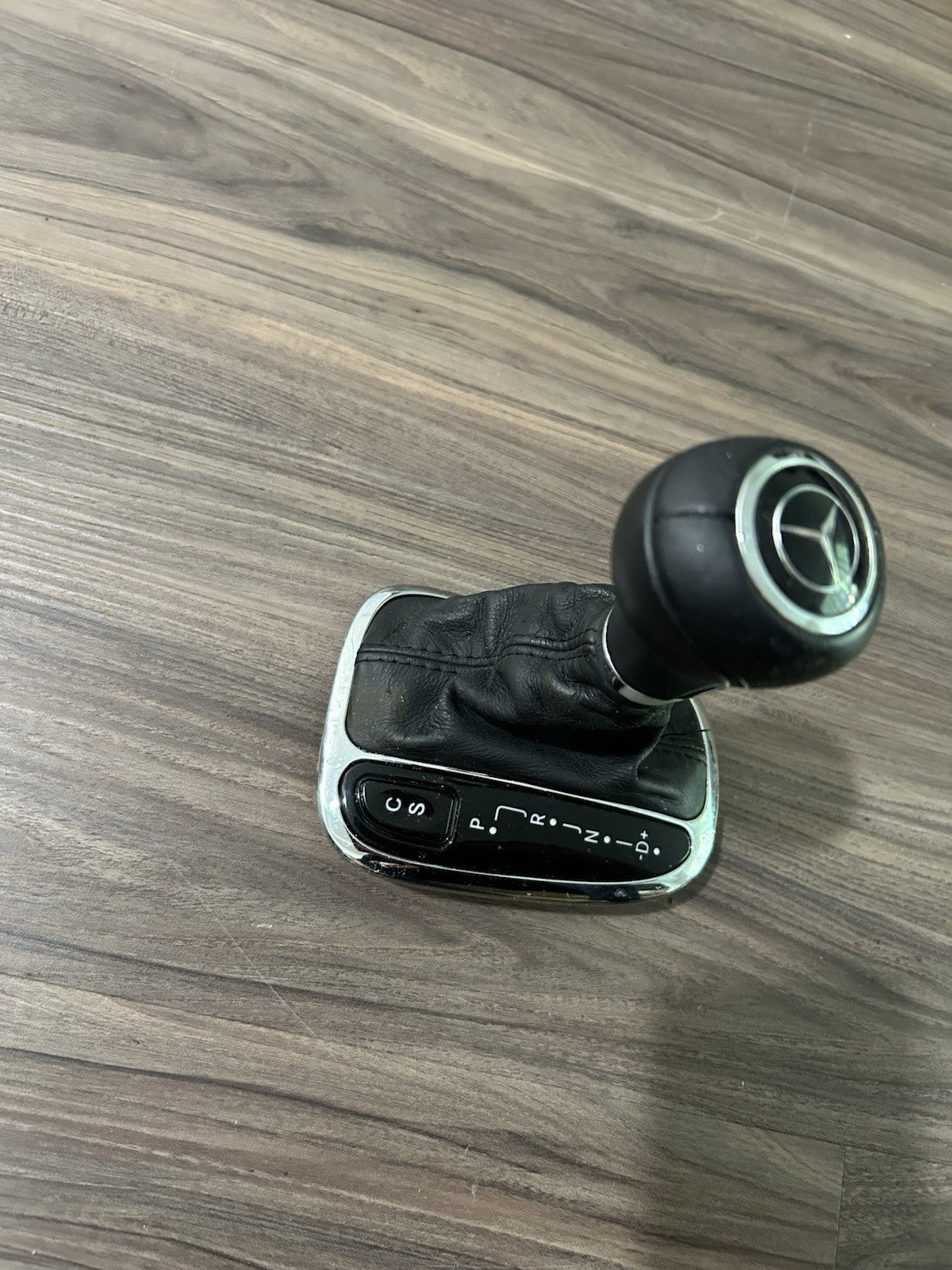 01-09 Mercedes W203 W209 C  CLK Gear Shifter Knob Boot Chrome Sport Edition OEM