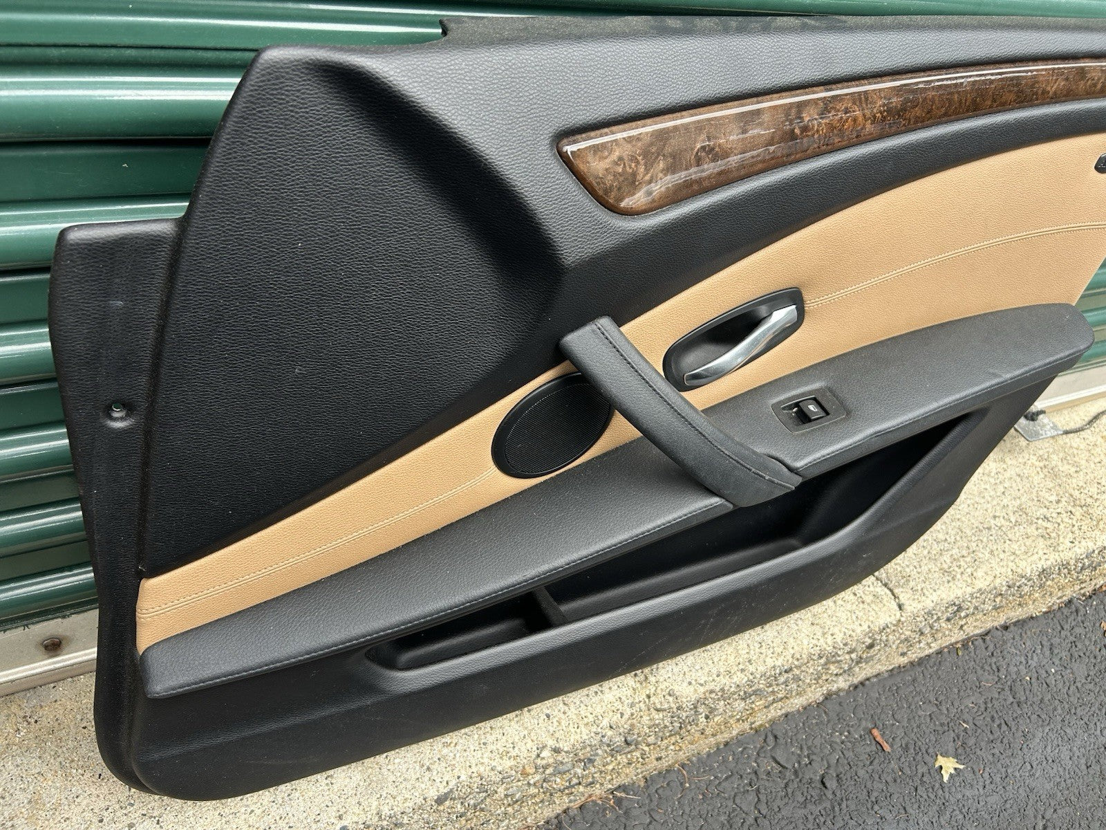 08 09 10 BMW 535xi 535i E60 FRONT RIGHT PASSENGER SIDE DOOR PANEL TRIM OEM