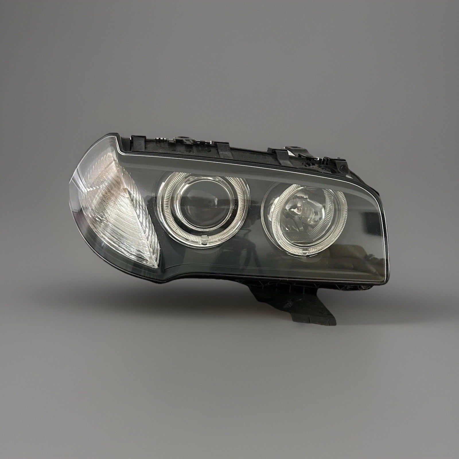 2007 to 2010 BMW X3 Right  passenger RH Side Headlight HID BiXenon OEM