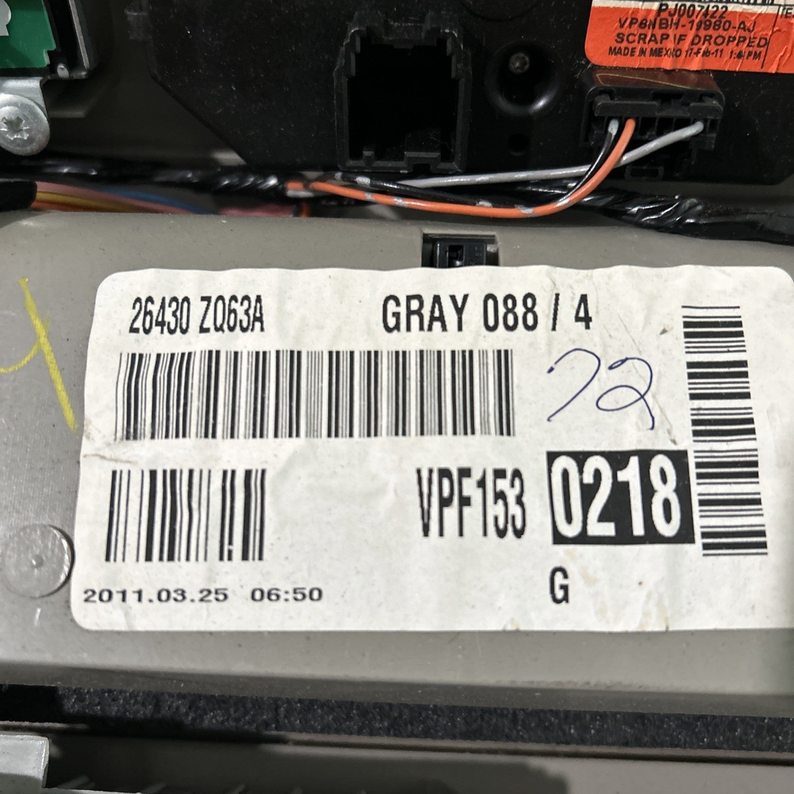 2008-2014 Infiniti QX56 Armada Roof Map Lamp Overhead Console Dome Light OEM