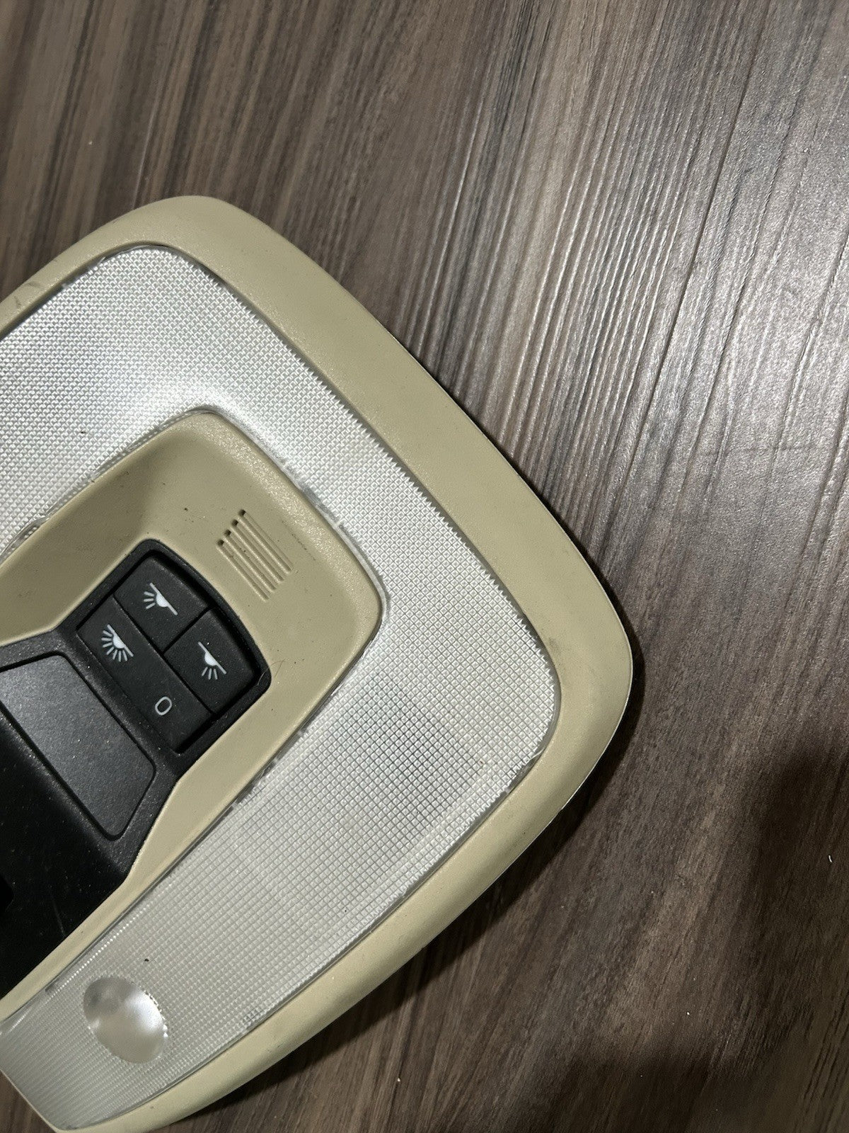 2011 2012 2013 Volvo S60 Front Roof Map Dome Light Lamp Console Tan Oem 39823155