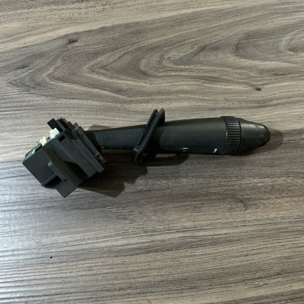 Volvo XC90 V70 XC70 Windshield Wiper Switch Stalk 8691695  2003-2014