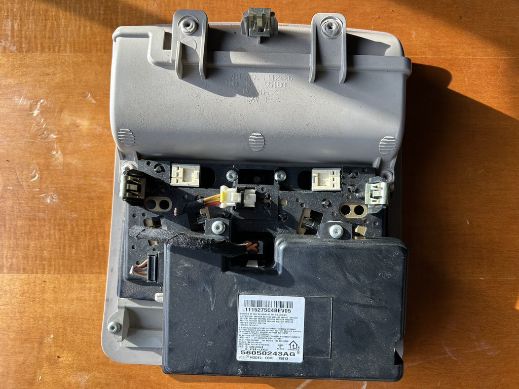 05-10 CHRYSLER 300 JEEP GRAND CHEROKEE OVERHEAD CONSOLE HOME-LINK OEM 56050243AH