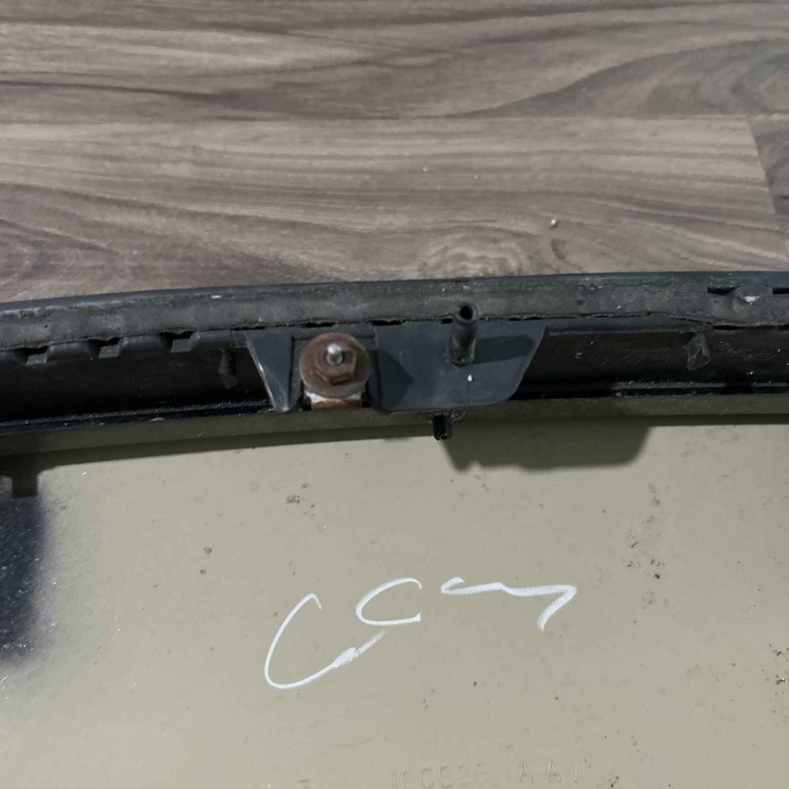 1999-2004 Ford Mustang GT Hood Scoop Good Mount Points Black UA