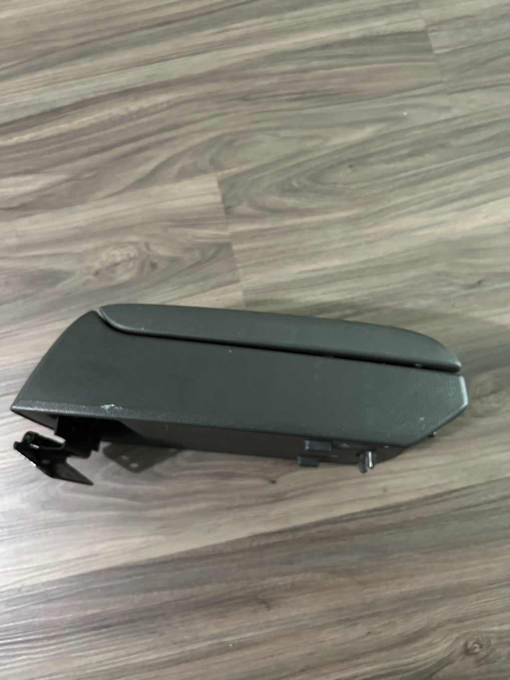 2004-2012 CHEVY COLORADO GMC CANYON OEM CENTER CONSOLE LID LS LT 04-12 Gray