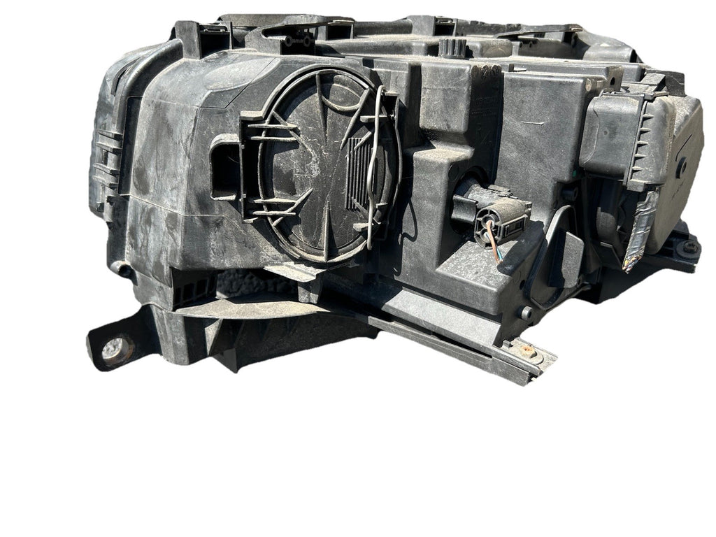 2007 to 2010 BMW X3 Right  passenger RH Side Headlight HID BiXenon OEM