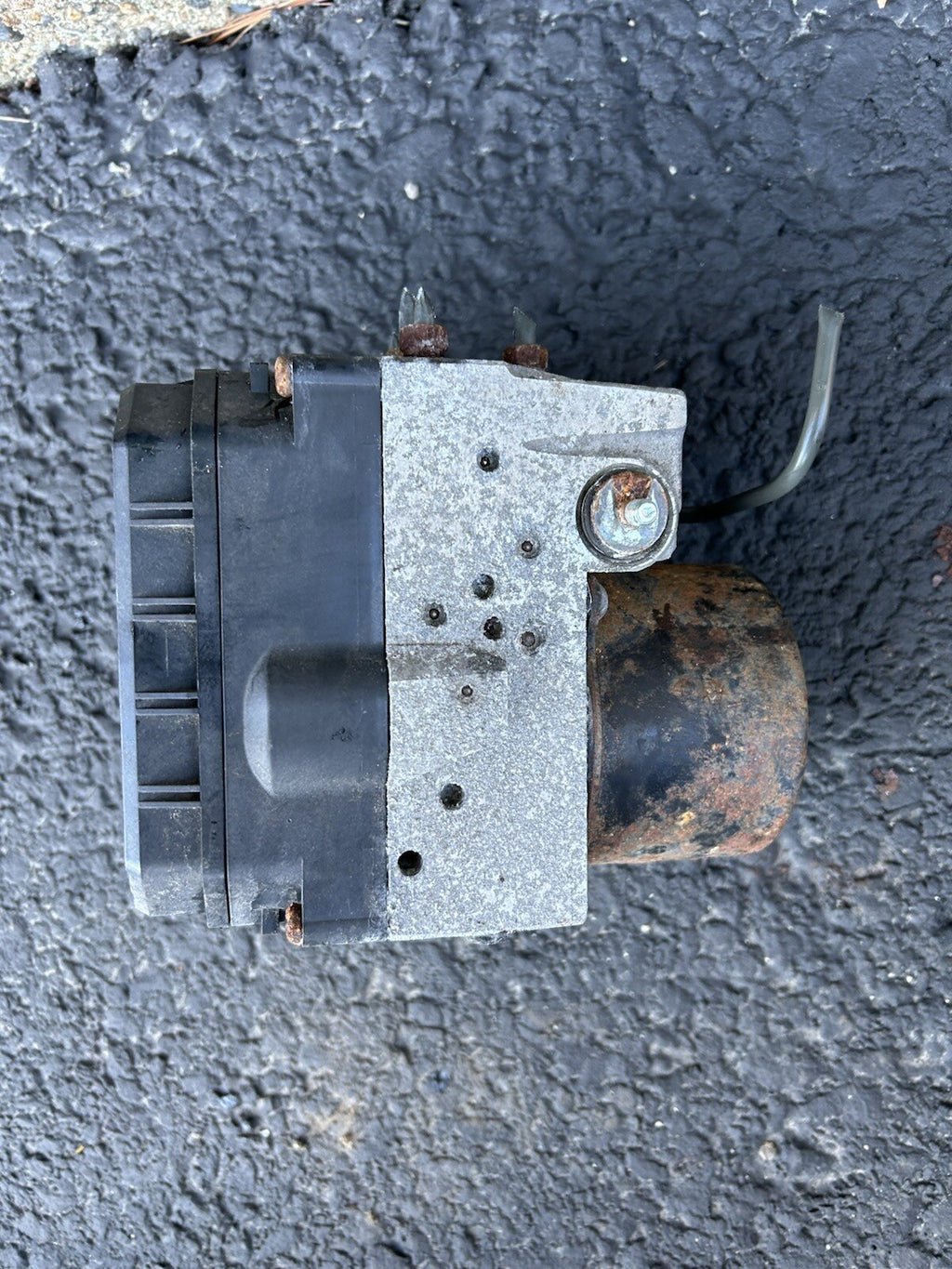 2004-2007 Toyota Highlander ABS Anti-Lock Brake Pump Module AWD 44540-48100