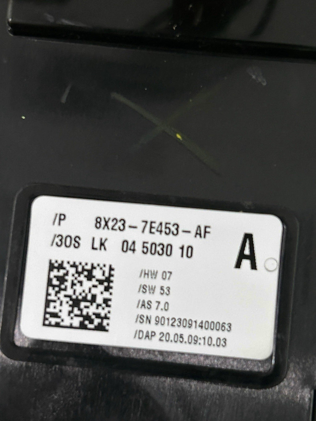 09 10 11 Jaguar XF Floor Gear Shifter Selector Park Brake Switch 8X23-7E453-AF