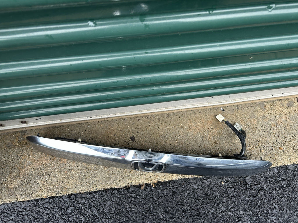 2009 2010 2011 2012 2013 2015 Honda Pilot Chrome Tail Lift Gate Trim + CAMERA
