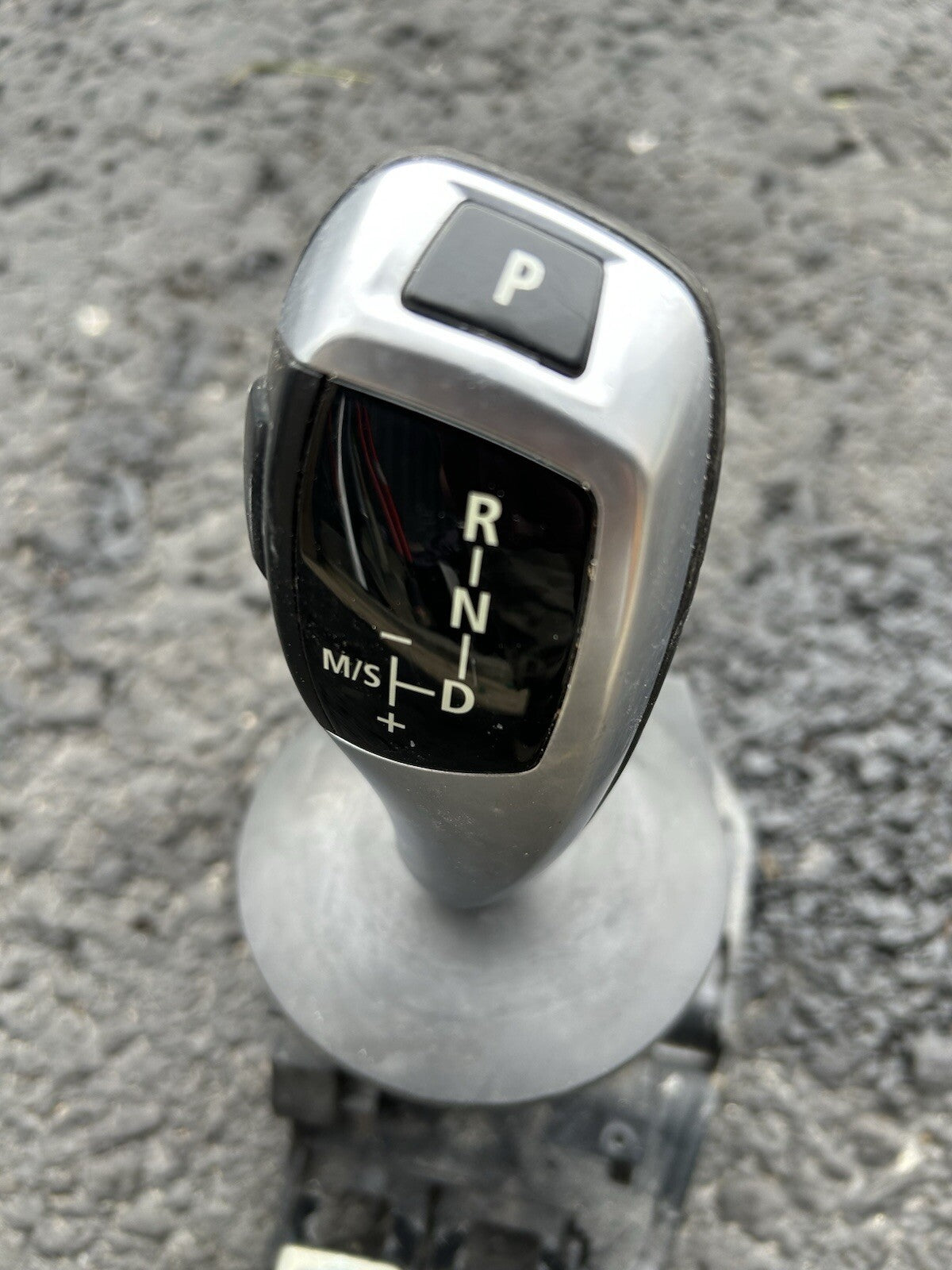 BMW E60,E61 2008Trans Transmission Shifter Assy Gear Selector Lever Knob Switch