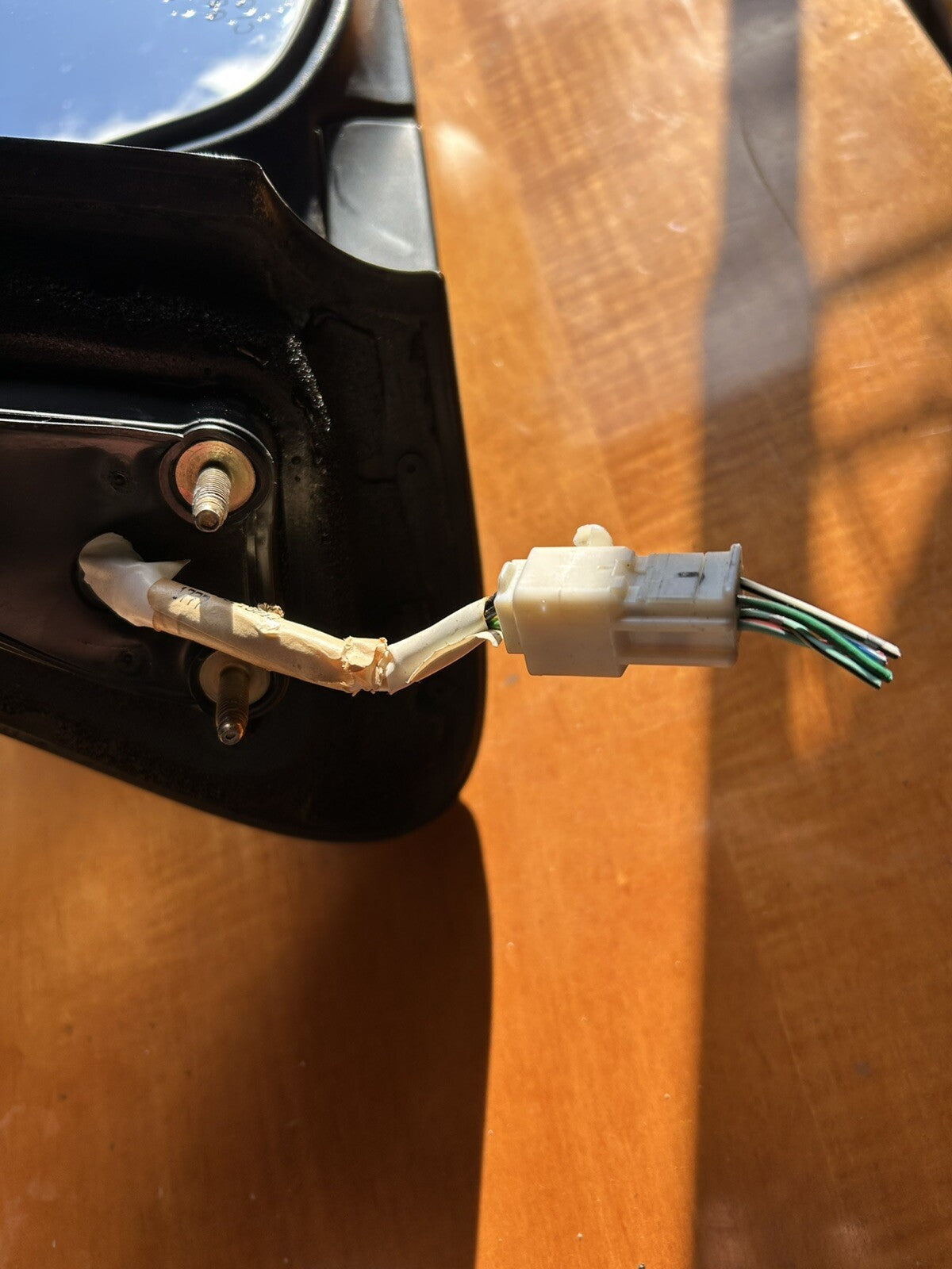 2001-2007 Toyota Sequoia Right Passenger Side View Mirror OEM Colour 1D6