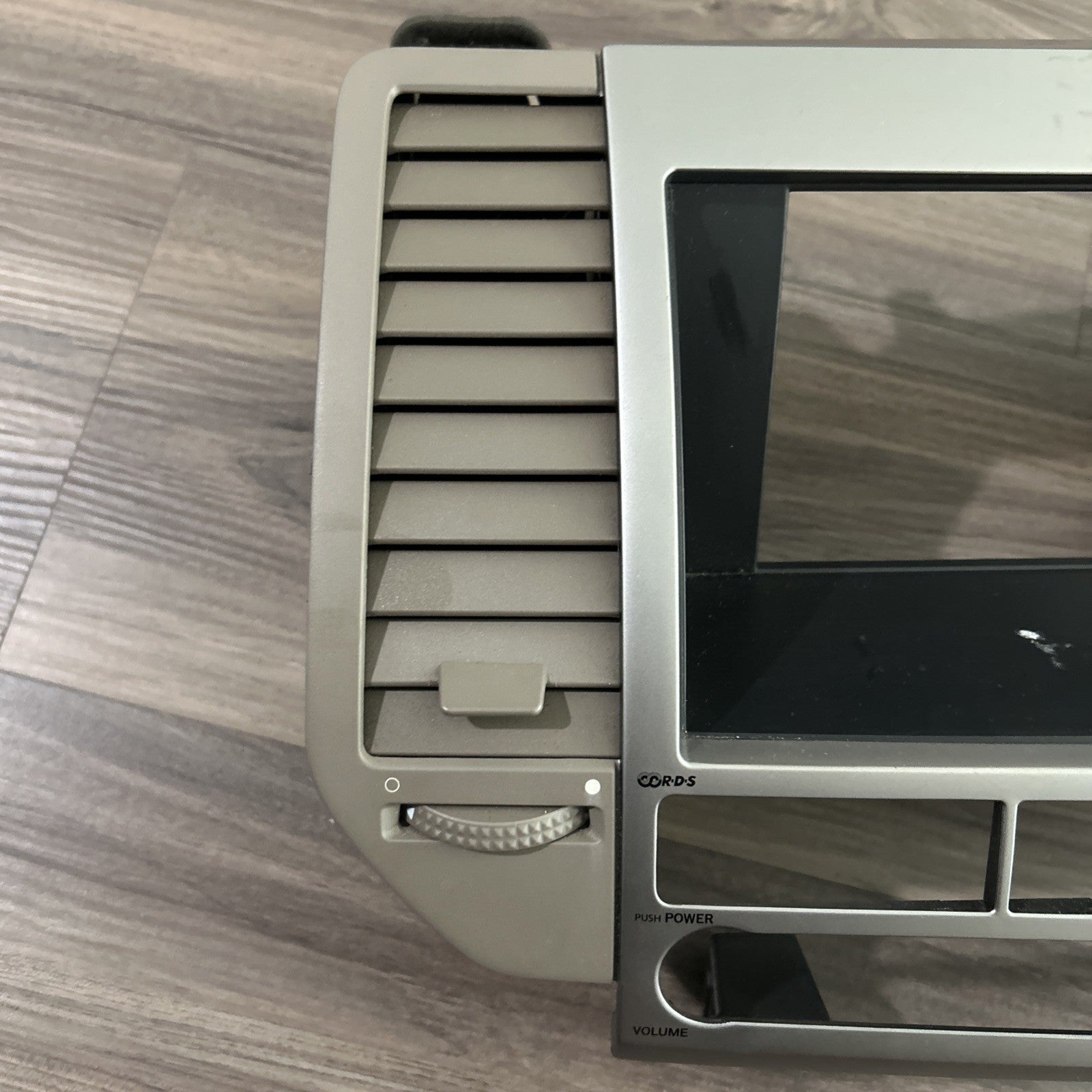 2004-2006 Nissan Maxima Dash Radio Control Panel Trim Bezel Air Vents Oem Beige