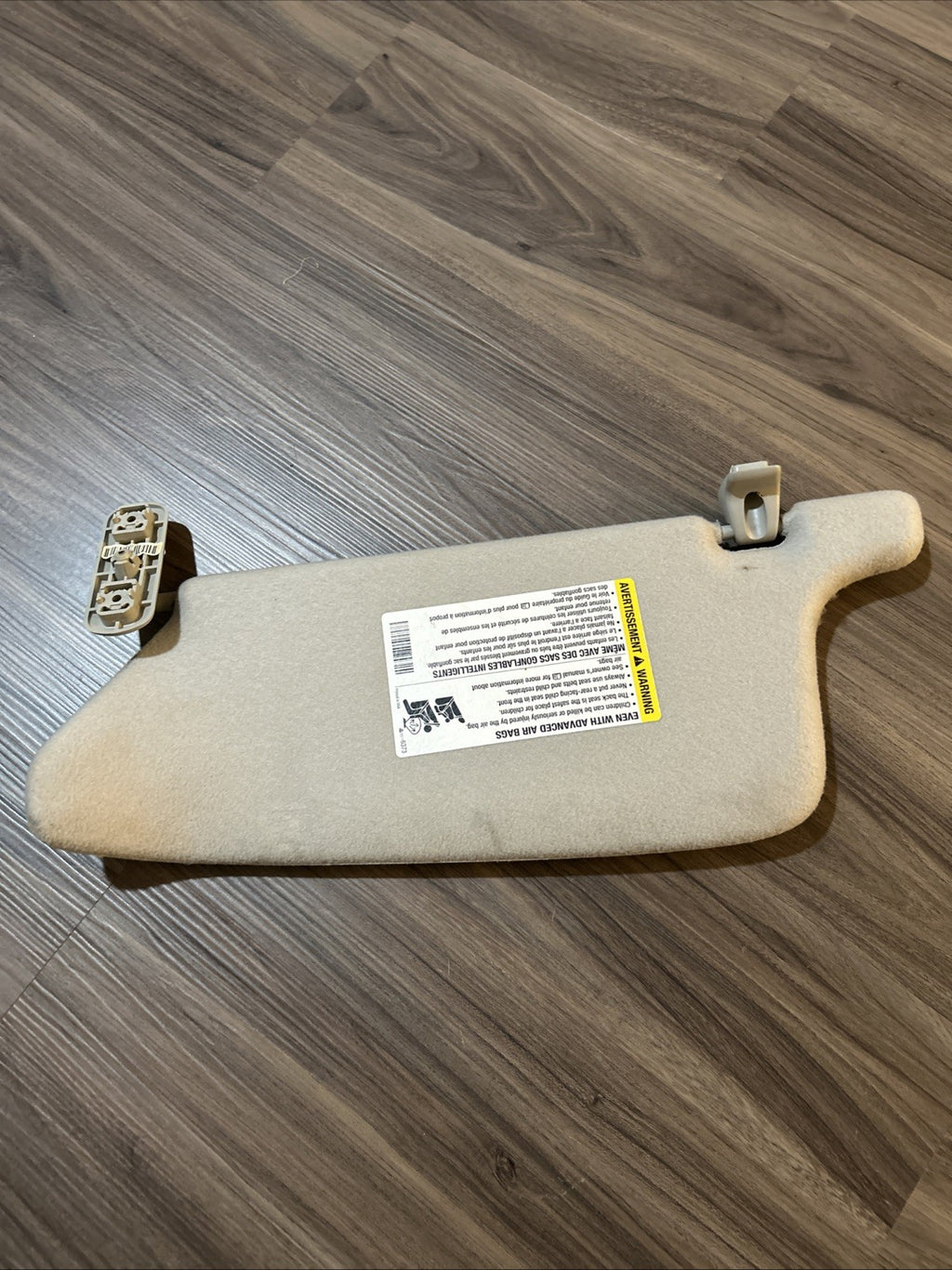 2004-2011 CHEVROLET COLORADO GMC CANYON SUN VISOR SHADE PASSENGER SIDE GRAY