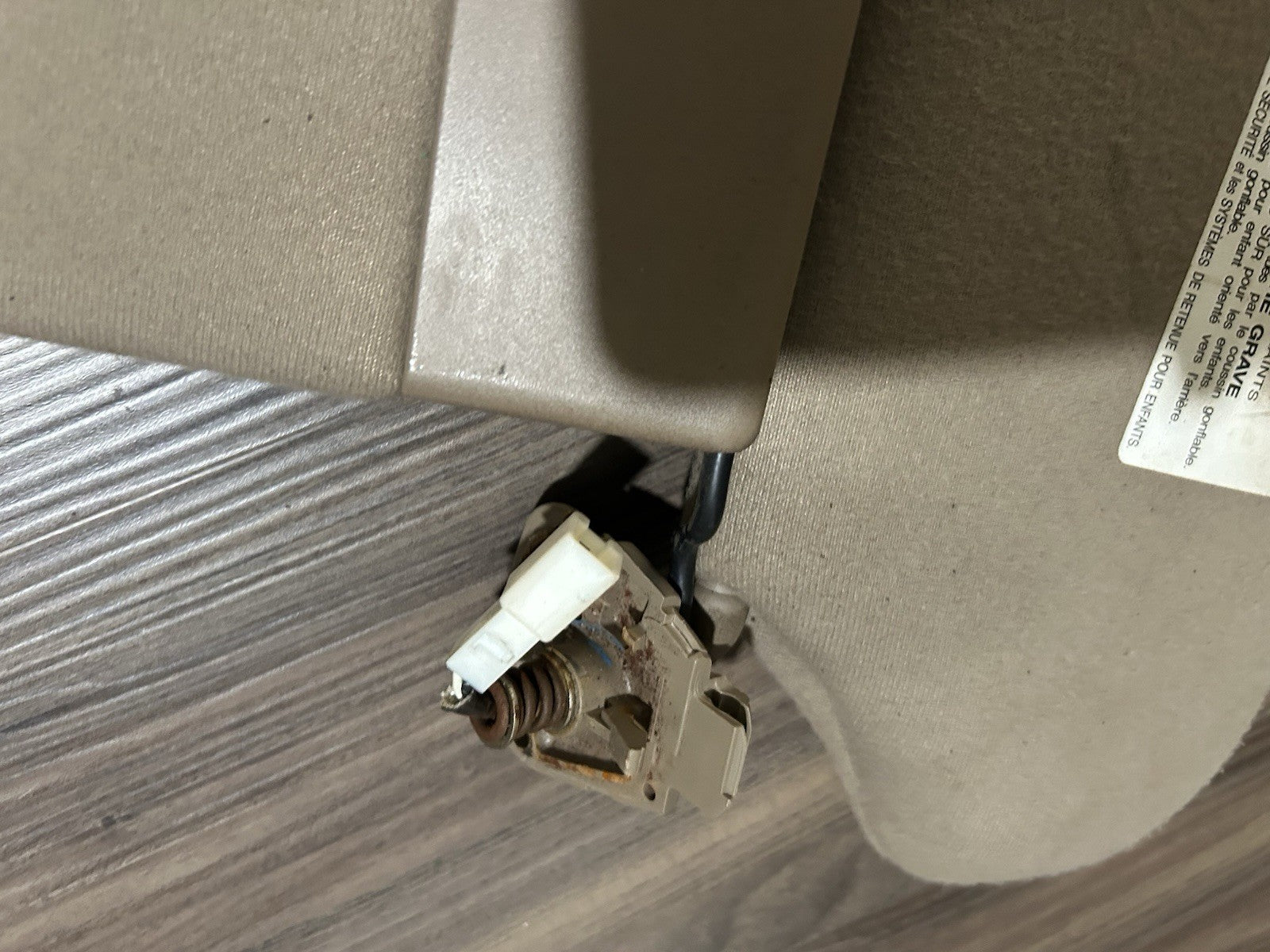 2000-2006 Toyota Tundra Sequoia DRIVER PASSENGER Left Right Sun Visor  OEM TAN