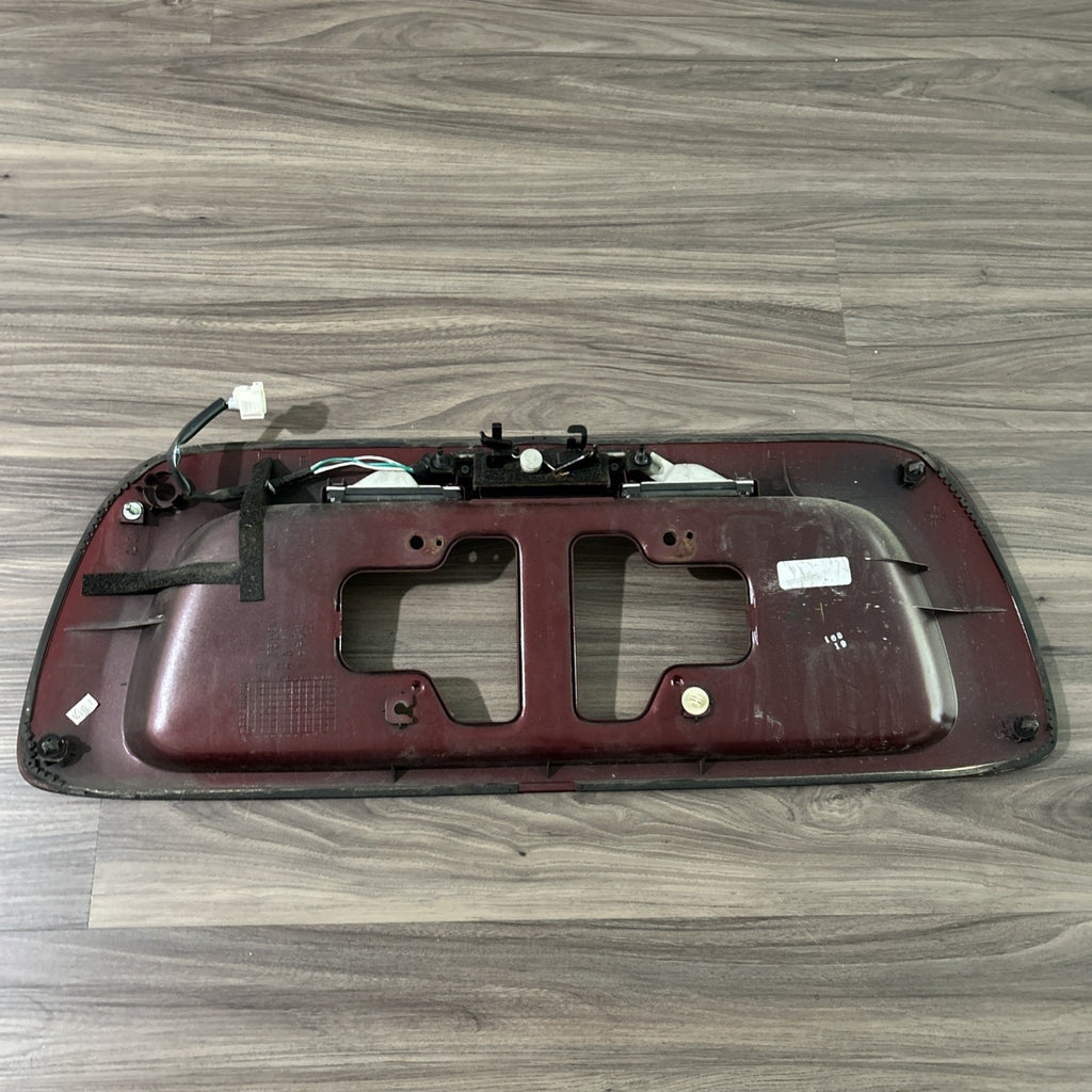 Toyota Sequoia 2001-2007 Rear lift Gate License palte holder latch garnish 3Q3