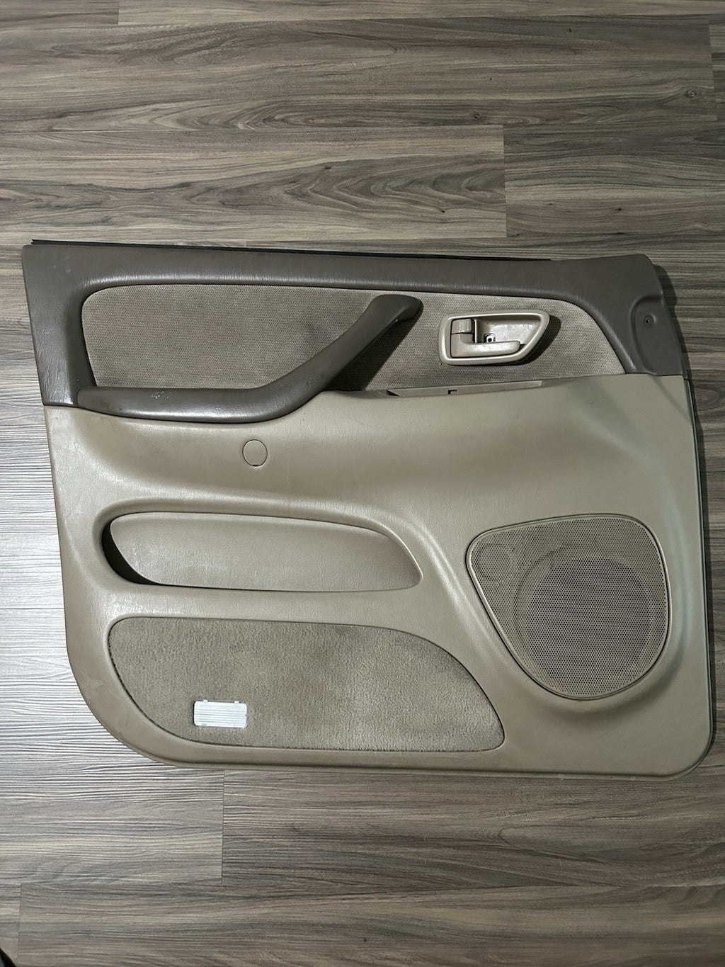 2001 2002 2003 2004 Toyota Sequoia Left Driver  Front Door Panel Trim Tan OEM