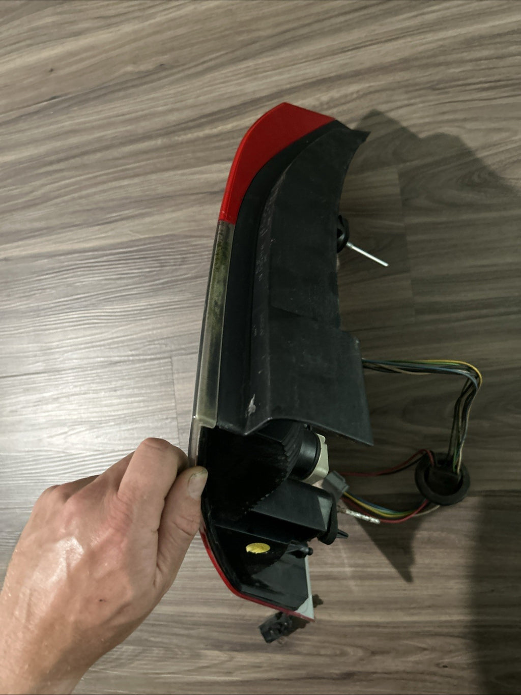 2007-2013 Volvo XC90 Tail light Assembly Left Driver Side LH Left Hand OEM