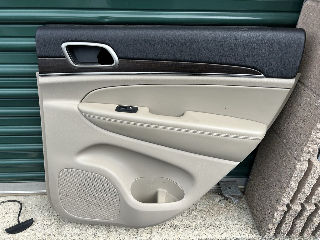2014-2020 Jeep Grand Cherokee Limited Rear Right Door Panel OEM