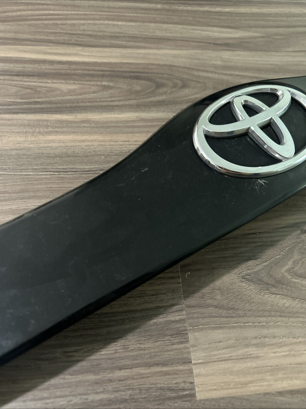 2004-2009 Toyota Prius Rear Liftgate Handle Garnish Trim OEM Black 202