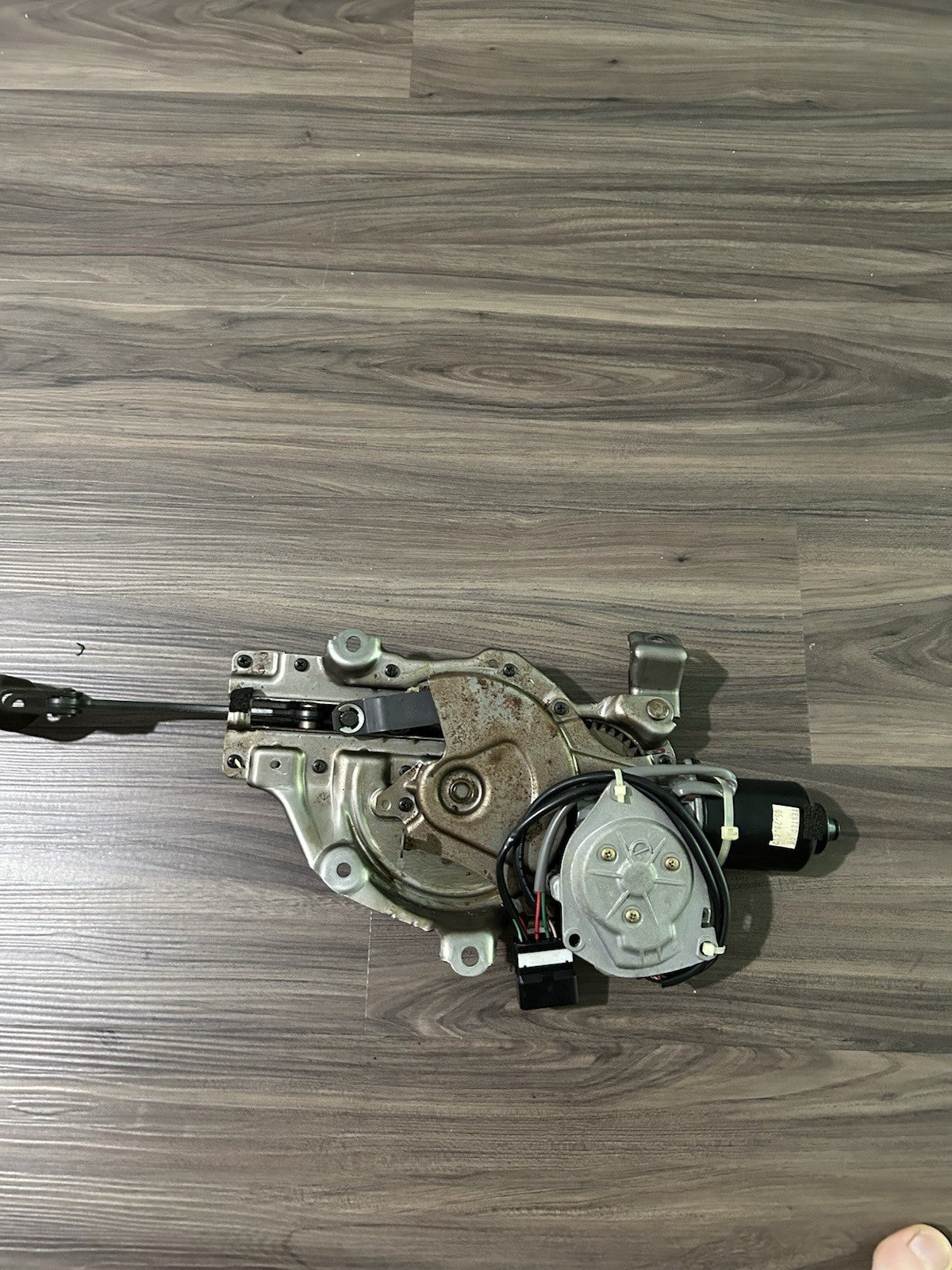 2004-2009 LEXUS RX330 RX350 RX400H Rear TailGate Lift Actuator Motor OEM