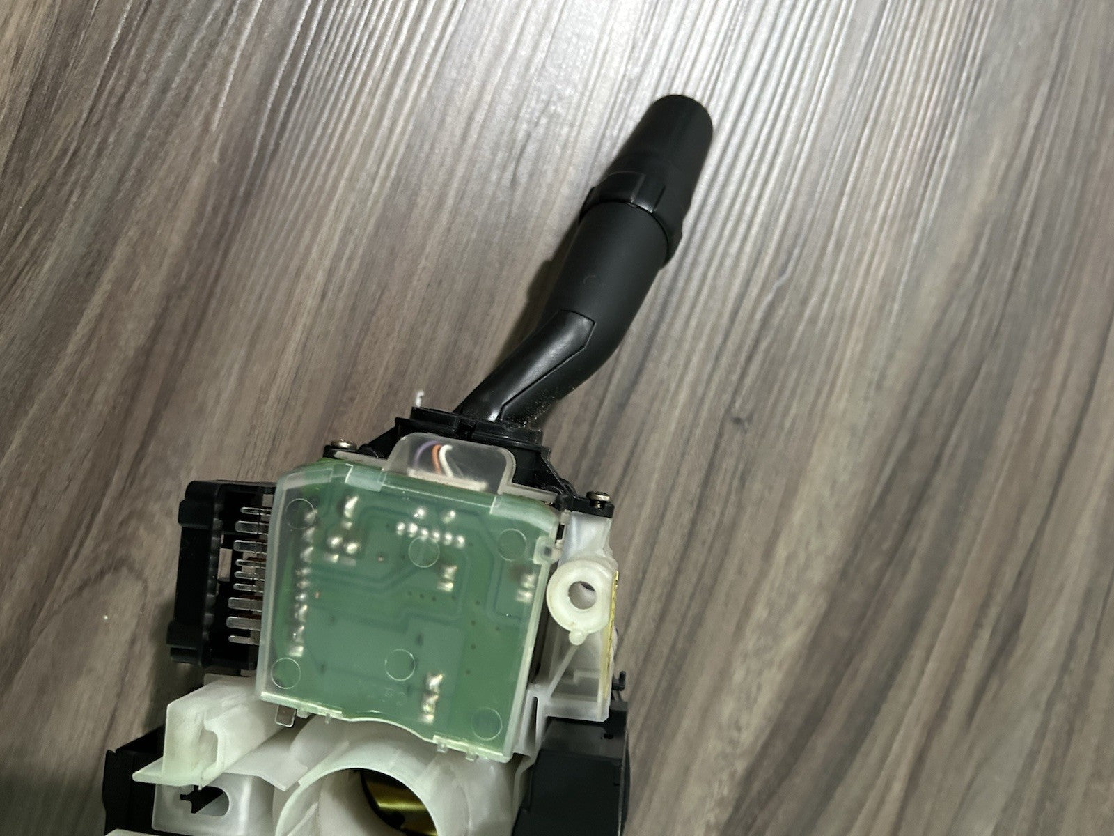 2003-2005 LEXUS  LX470 STEERING COLUMN TURN SIGNAL WIPER MULTI SWITCH