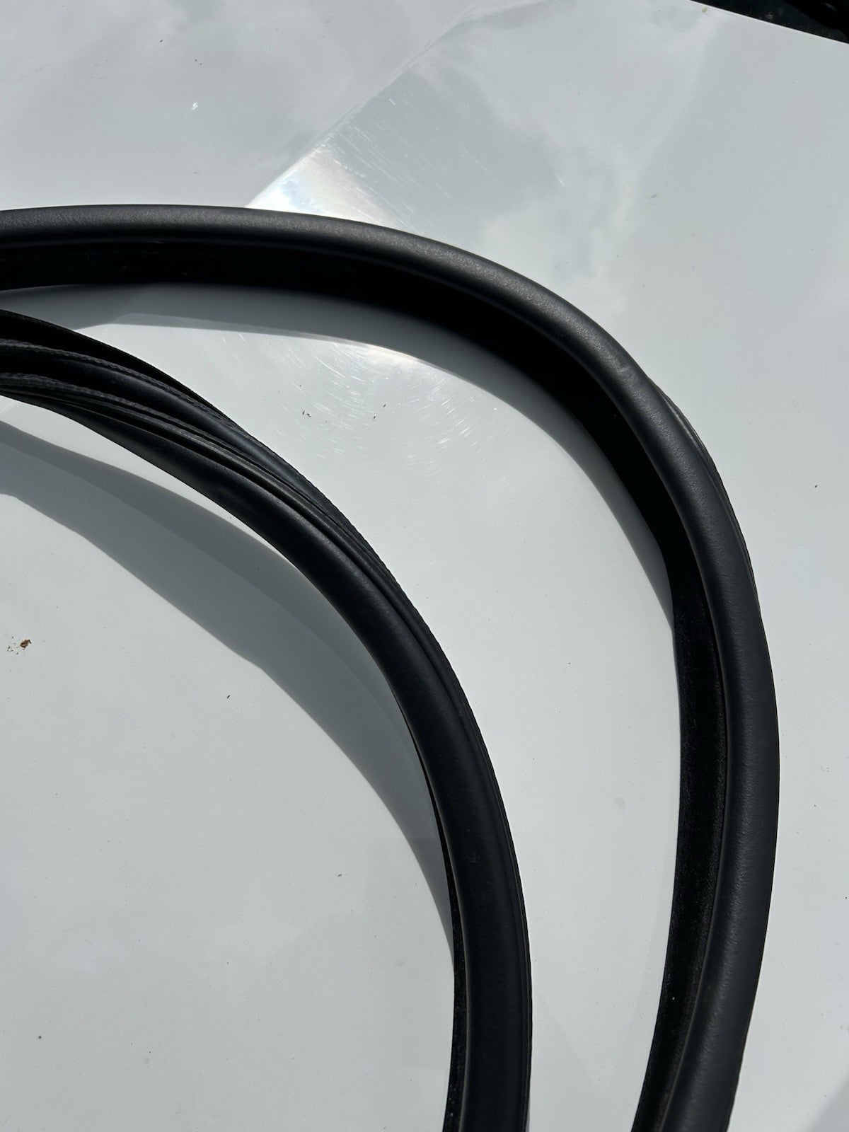 OEM BMW F15 X5 14-18 Left Rear LR Door Seal Gasket Weatherstrip 51727289689