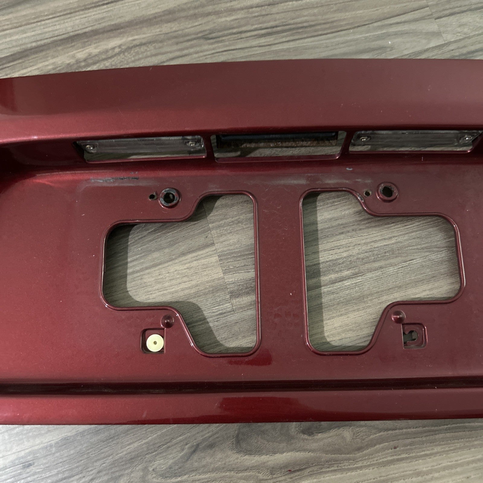 Toyota Sequoia 2001-2007 Rear lift Gate License palte holder latch garnish 3Q3