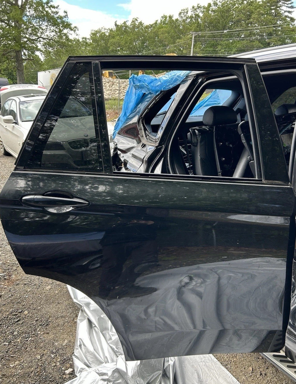 OEM 2014-2018 BMW X5 X5M F15 F85 RIGHT REAR DOOR Black 475M