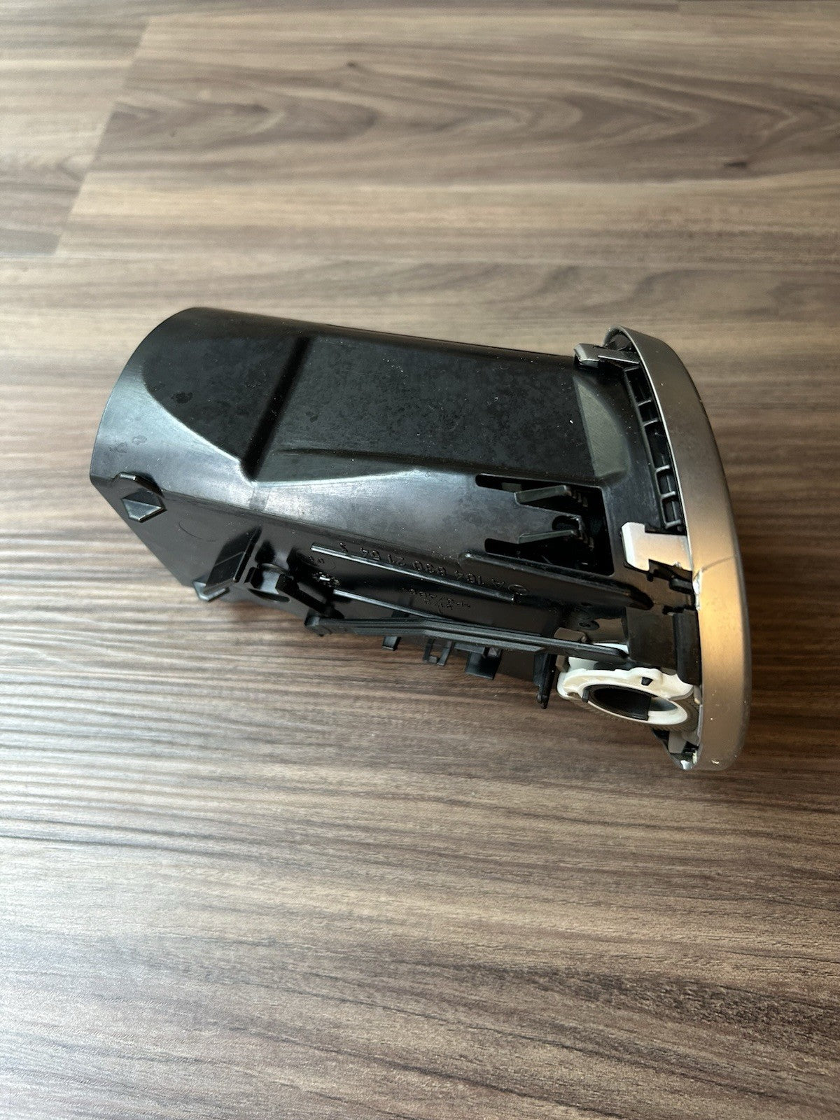 2006-2011 Mercedes X164 GL550 ML350 Dash AC A/C Air Vent Grill Center Beige OEM