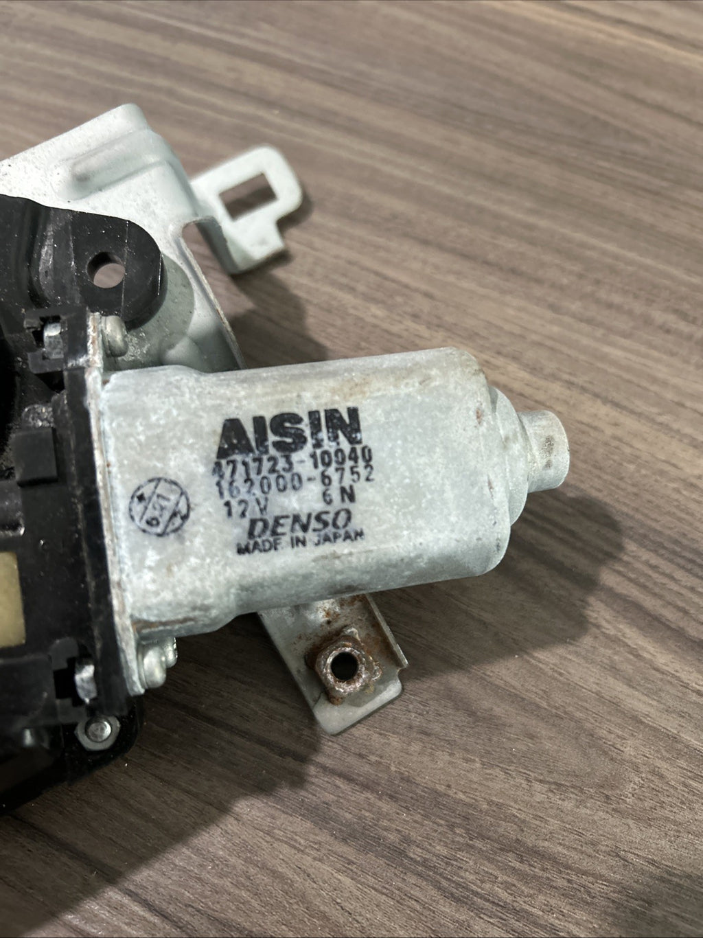 98-02 Lexus LX470 Toyota Land Cruiser Sliding Sun Roof Motor 63260-60060 G802