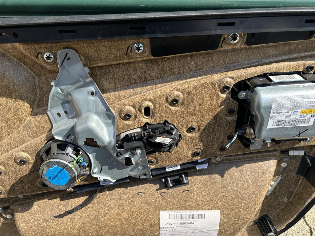 BMW E60/E61 5-Series Front Left Driver Door Panel Dakota Naturbraun OEM