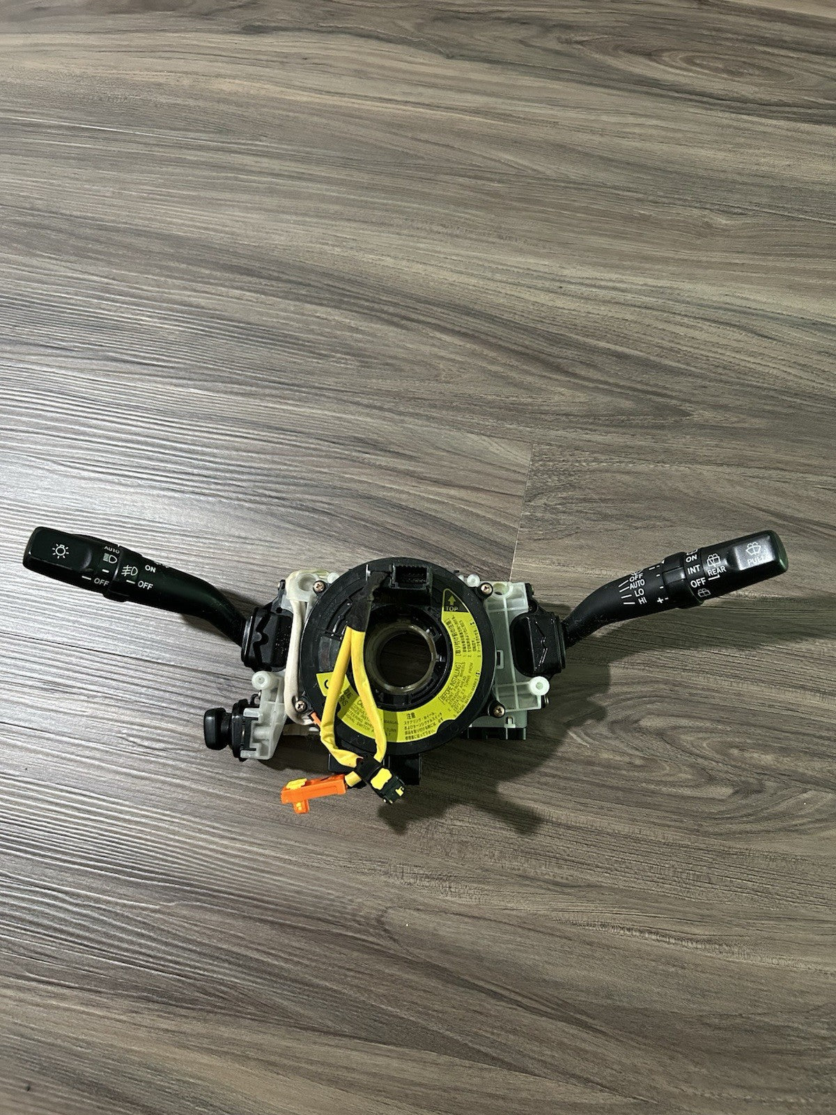 2003-2005 LEXUS  LX470 STEERING COLUMN TURN SIGNAL WIPER MULTI SWITCH