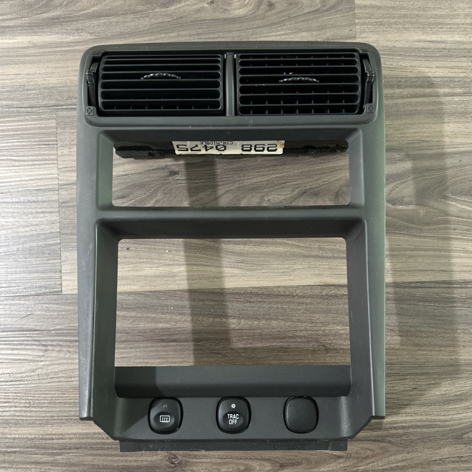 1999-2004 Ford Mustang Center Dash Radio Bezel AC Vent Trim Panel