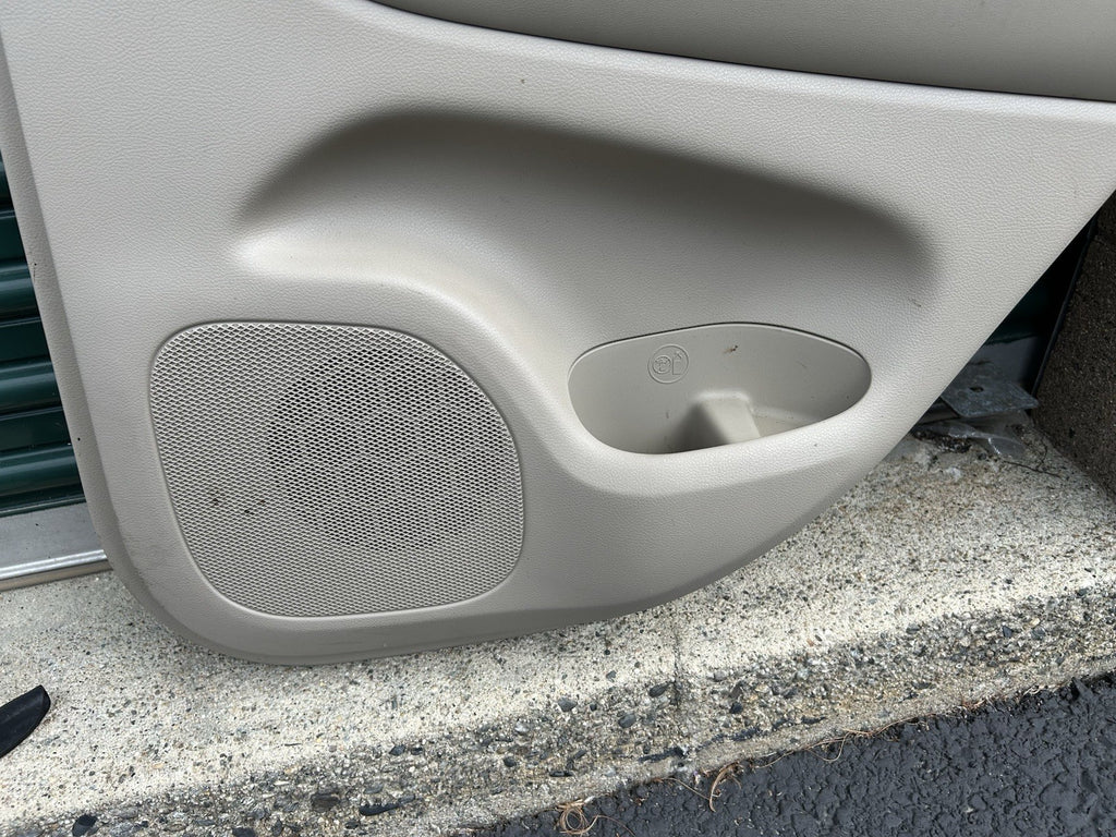 2014-2020 Jeep Grand Cherokee Limited Rear Right Door Panel OEM