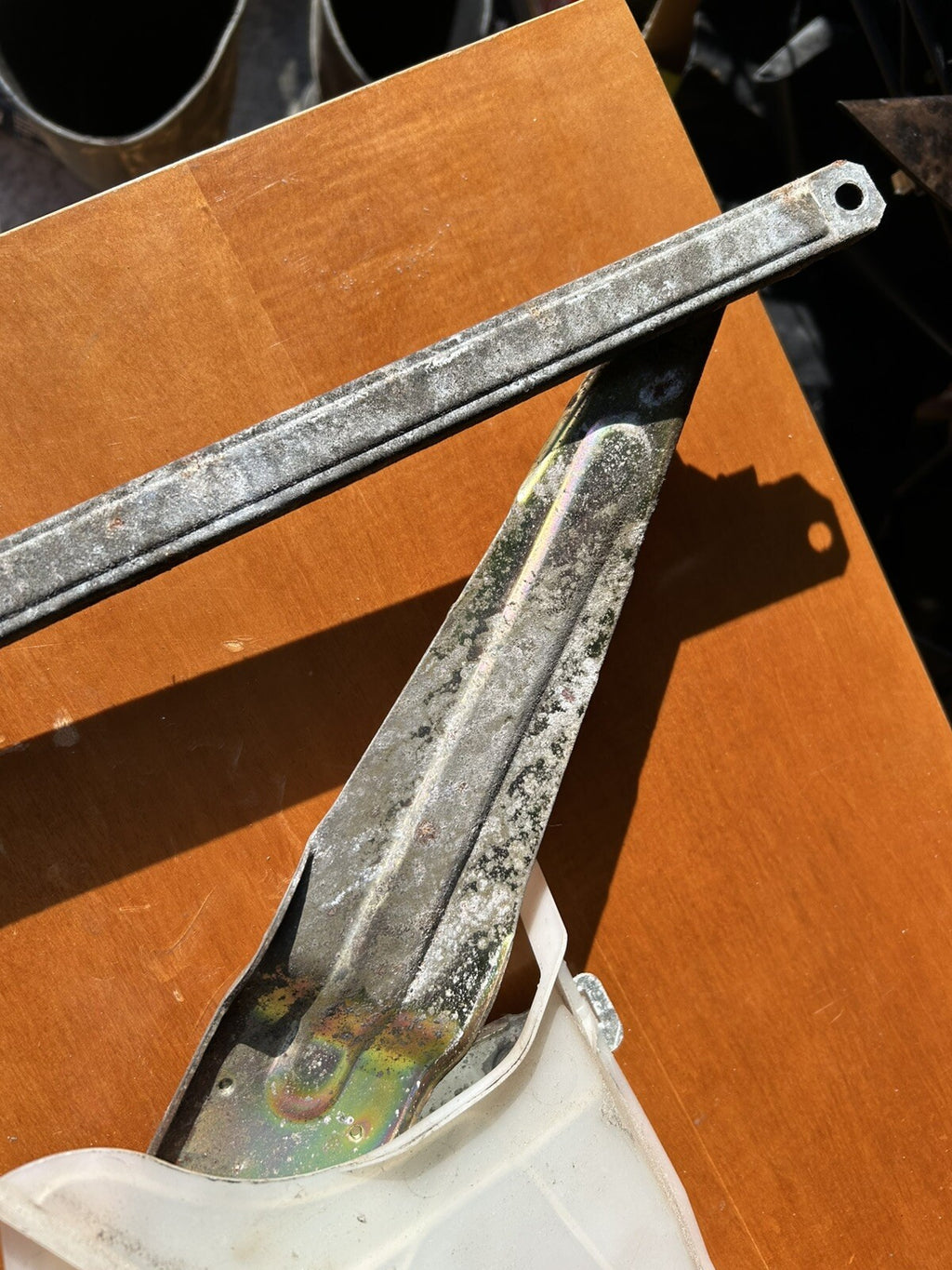 2001-2007 TOYOTA SEQUOIA REAR BACK HATCH LIFTGATE WINDOW REGULATOR MOTOR