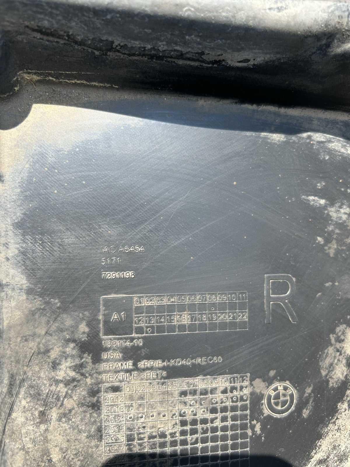 2014-2018 BMW X5 F15 FRONT RIGHT SIDE FENDER LINER REARWARD SPLASH SHIELD OEM