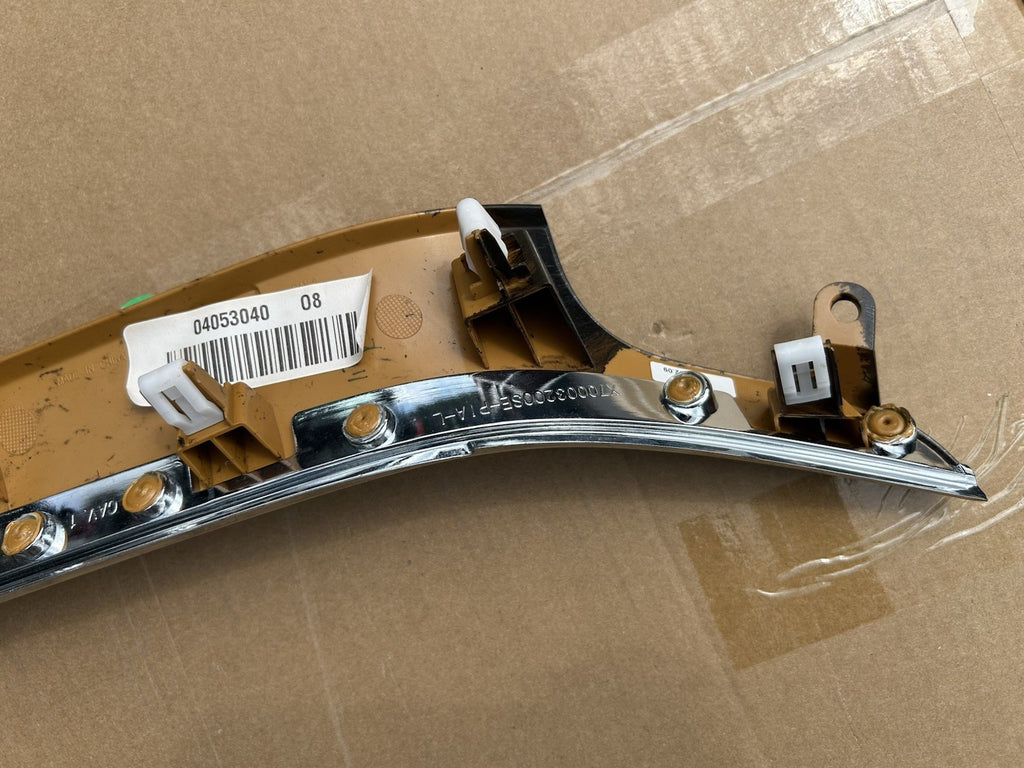 2014-2018 Jeep Grand Cherokee - Dash Right Bezel Molding Trim Air Vent OEM