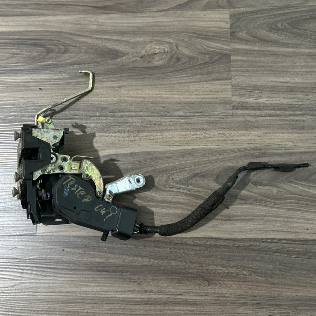 1996-1998 TOYOTA 4RUNNER DRIVER FRONT DOOR LATCH POWER ACTUATOR GENUINE OEM