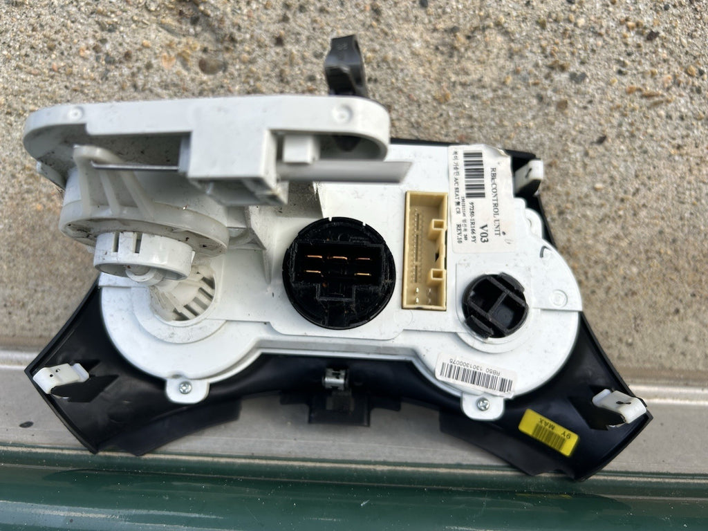 ⚡ 2014 HYUNDAI ACCENT A/C HEATER CLIMATE CONTROL TEMPERATURE FAN