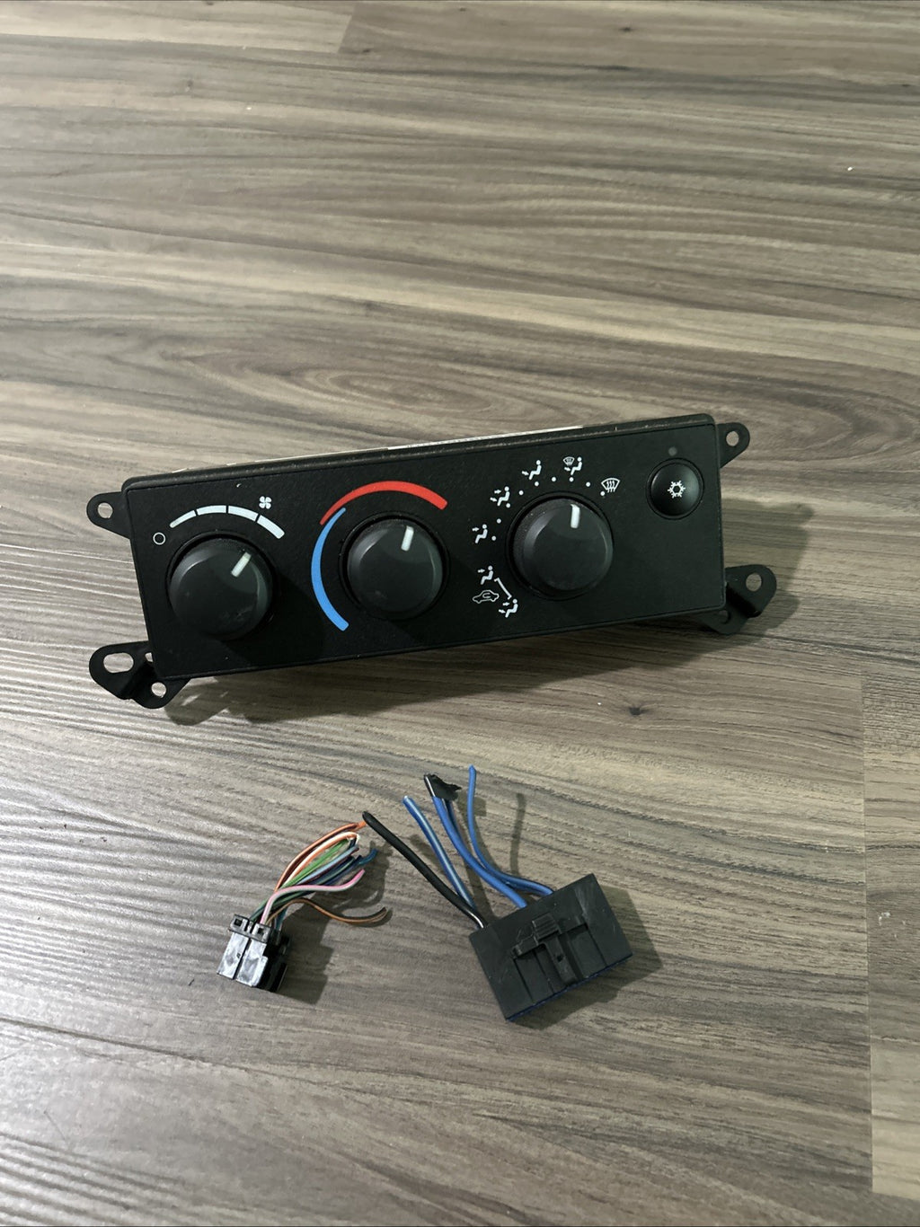 Dodge Ram 06-08 Dakota 05-07 manual temp CLIMATE CONTROL ac heat P55056568AD OEM