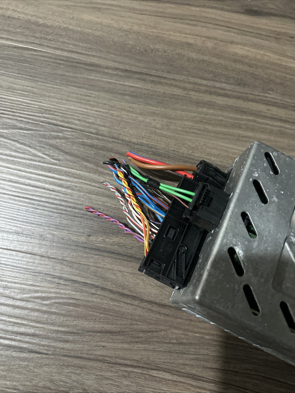 2011-2016 BMW 528i 535i 550i 640i 650i BECKER RADIO AMPLIFIER AMP 9243496